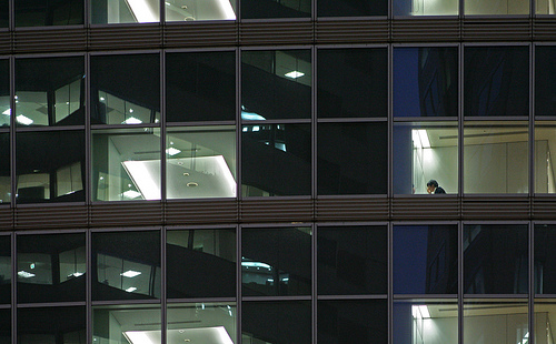 女性の多い職場やめとけ!仕事辞めたい女性の心理!